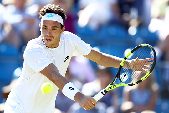 Lacko fa l’erbivoro, “Ceck” deve arrendersi