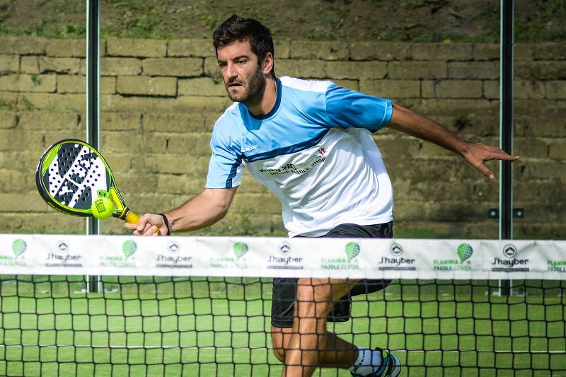 Enrico Burzi, il tennista che gioca a padel
