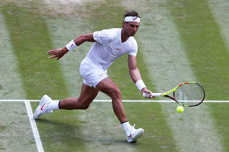 De Minaur non è Kyrgios, Nadal avanza nel caldo