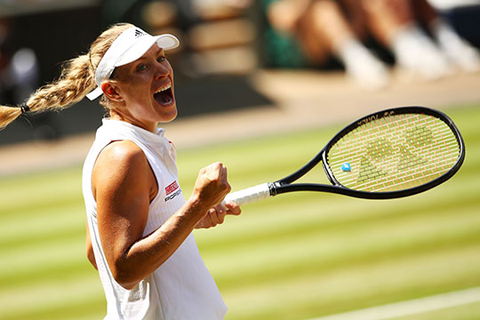 Angelique è tornata un muro, Serena è avvisata
