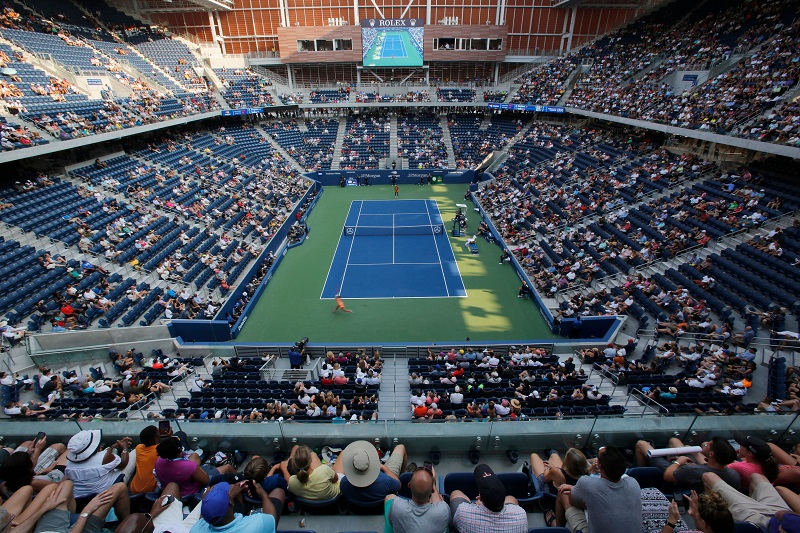 Niente più tennis “dal terzo anello di San Siro”