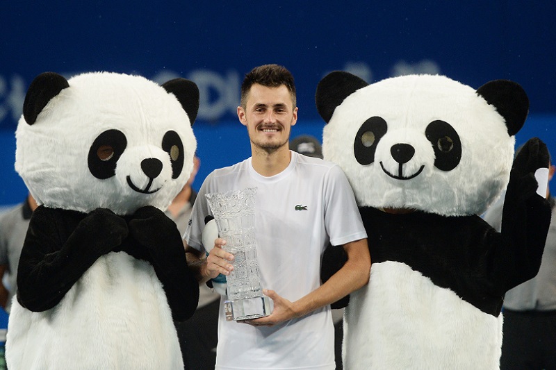 Fognini sfiora il poker, ma la spunta Tomic