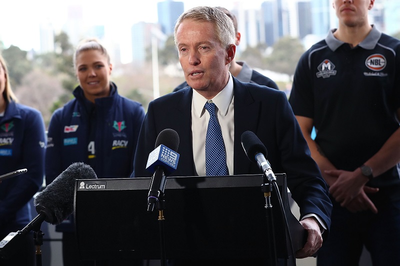 Dal tetto chiuso alle telecamere, il direttore degli Australian Open risponde a tutte le polemiche