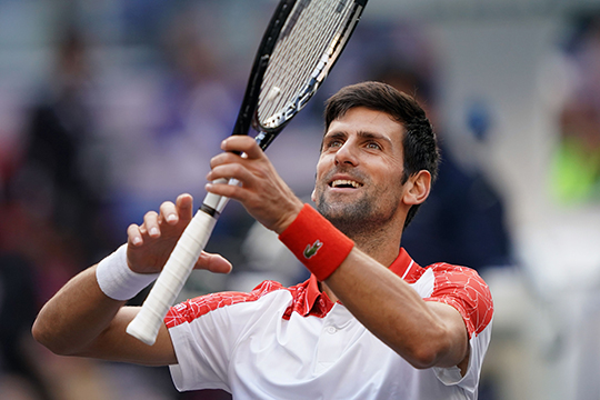 È un altro Nole: Cecchinato deve arrendersi