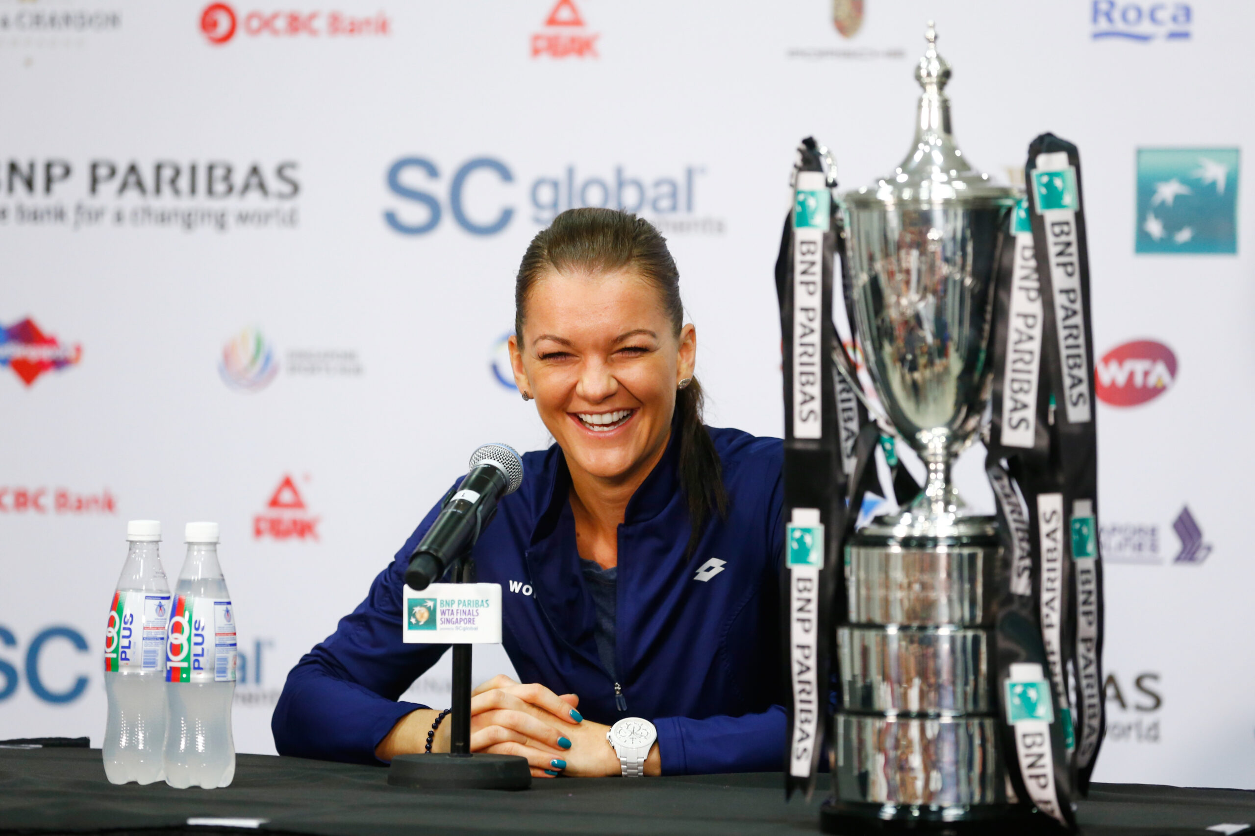 La Radwanska non ce la fa più: addio al tennis