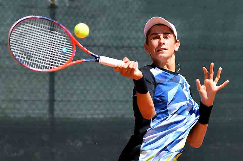 MATTEO ARNALDI: IL BONFIGLIO SI TINGE D’AZZURRO