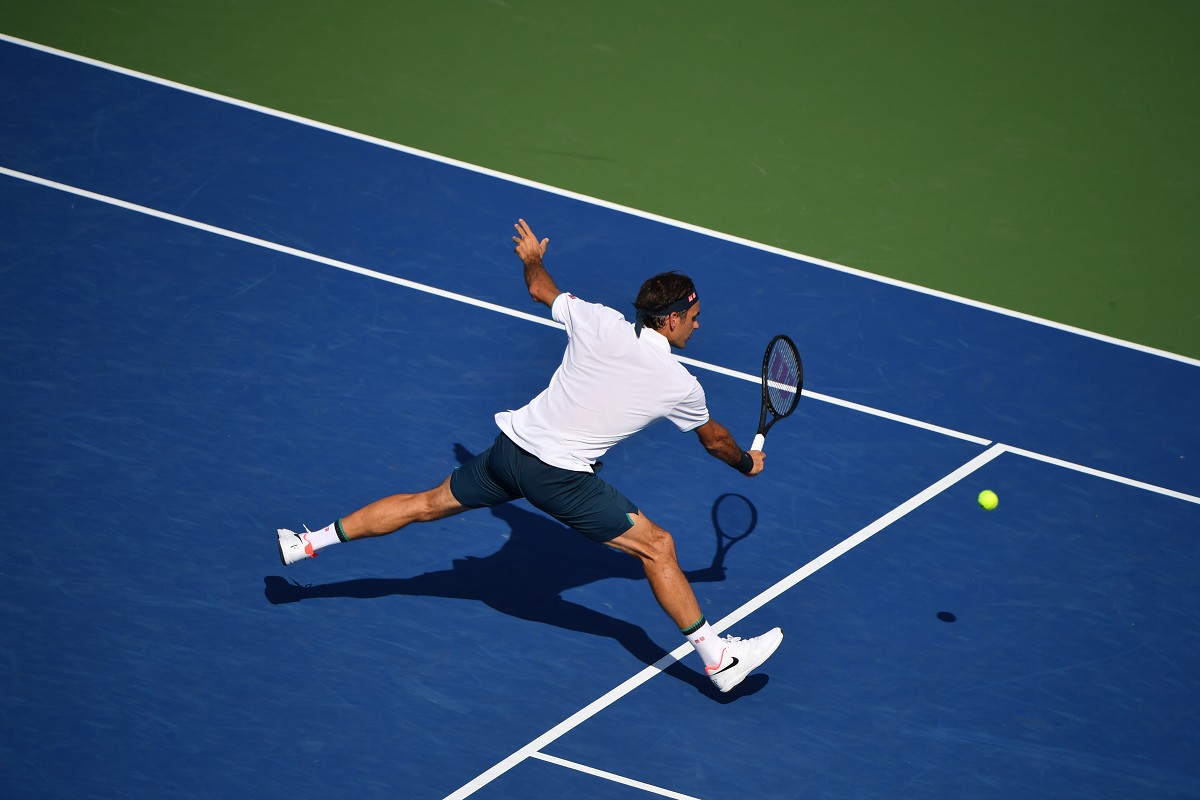 Federer, solo uno spavento con Fucsovics: ora Sandgren per continuare a sognare