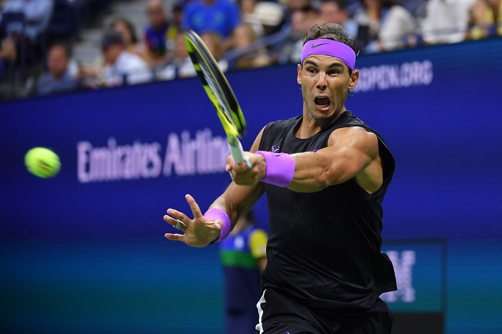 Giorgi sbaglia troppo e Kerber ringrazia, Nadal senza problemi