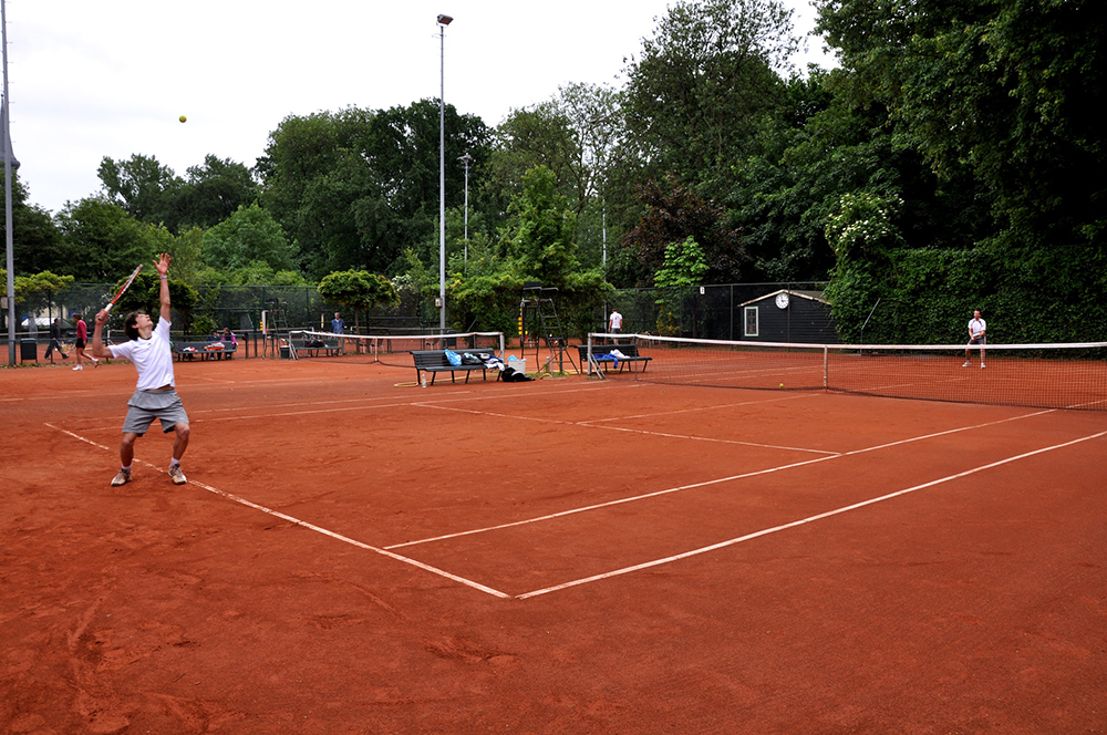 Chi può giocare a tennis e come si devono comportare i circoli dopo il decreto del 9 marzo