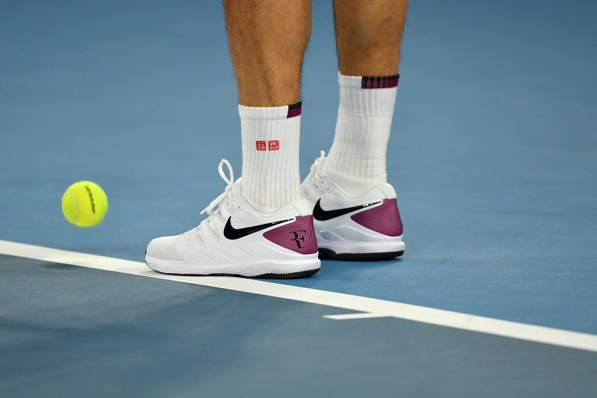 Il movimento dei piedi al servizio. Federer docet