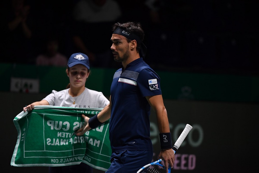 Fognini se la prende col Wi-Fi: “Flavia, paga la connessione”