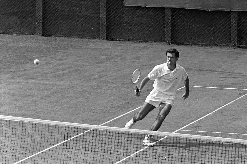 Addio a Ashley Cooper, morto a 83 anni: era stato numero uno al mondo