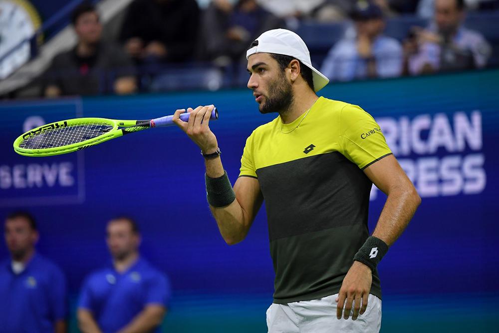 Berrettini rinuncia al torneo di esibizione per un problema alla caviglia