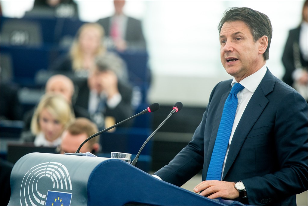 Decreto Rilancio: proroga dei 600 euro per i collaboratori (1000 a maggio), sgravi fiscali ma niente aiuti per le sponsorizzazioni