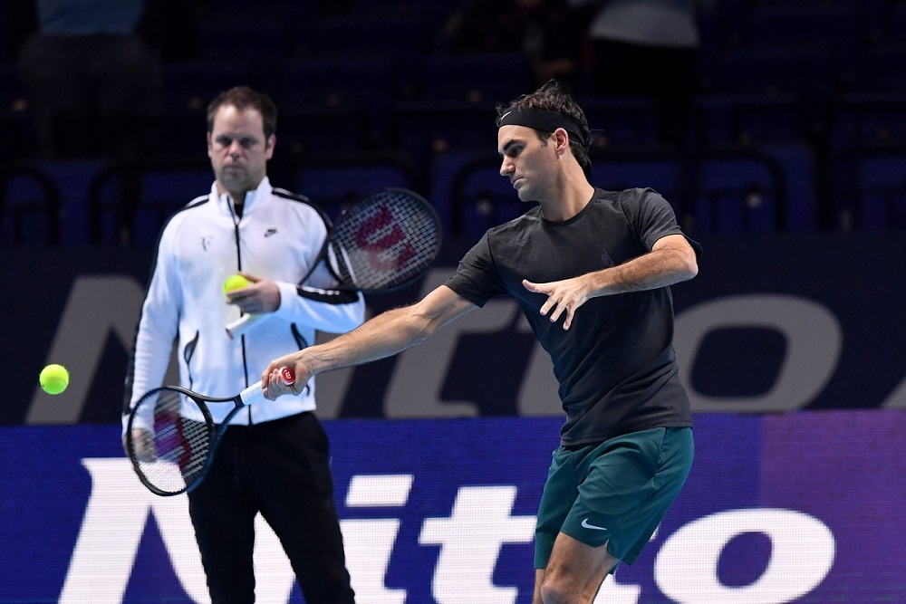 Luthi avvisa: “Il recupero di Federer non va come previsto”