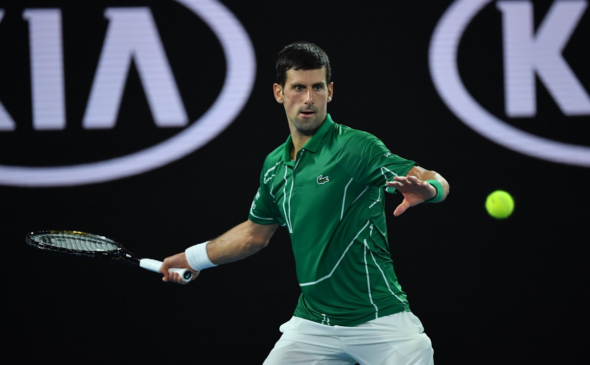Djokovic torna ad allenarsi dopo l’isolamento