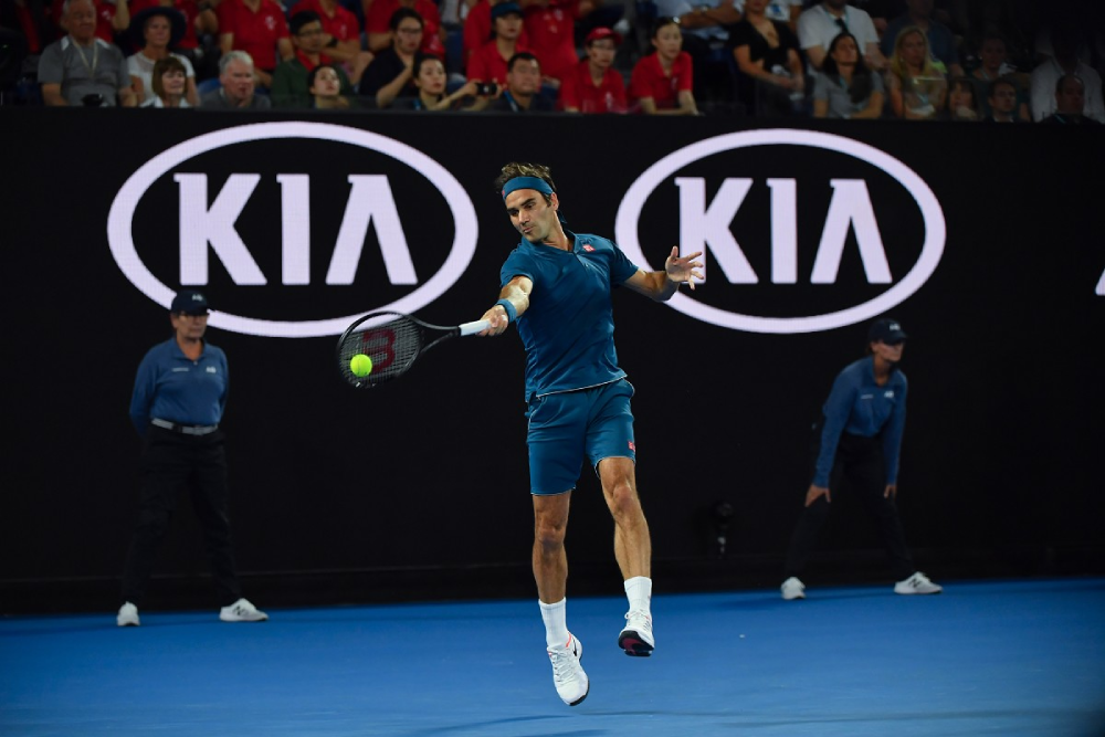 Luthi svela i piani Federer: “A metà agosto riprenderà la racchetta in mano. Il rientro in Australia”