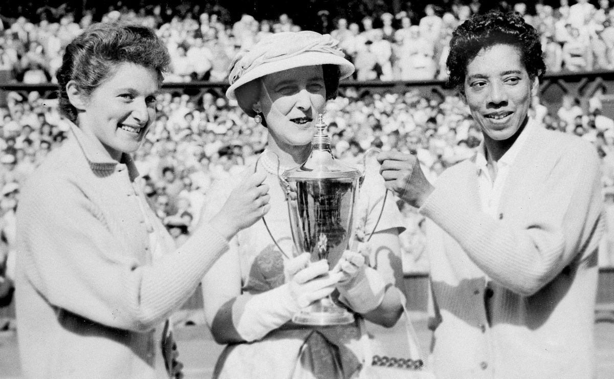 Il tennis dice addio ad Angela Buxton, pioniera dentro e fuori dal campo
