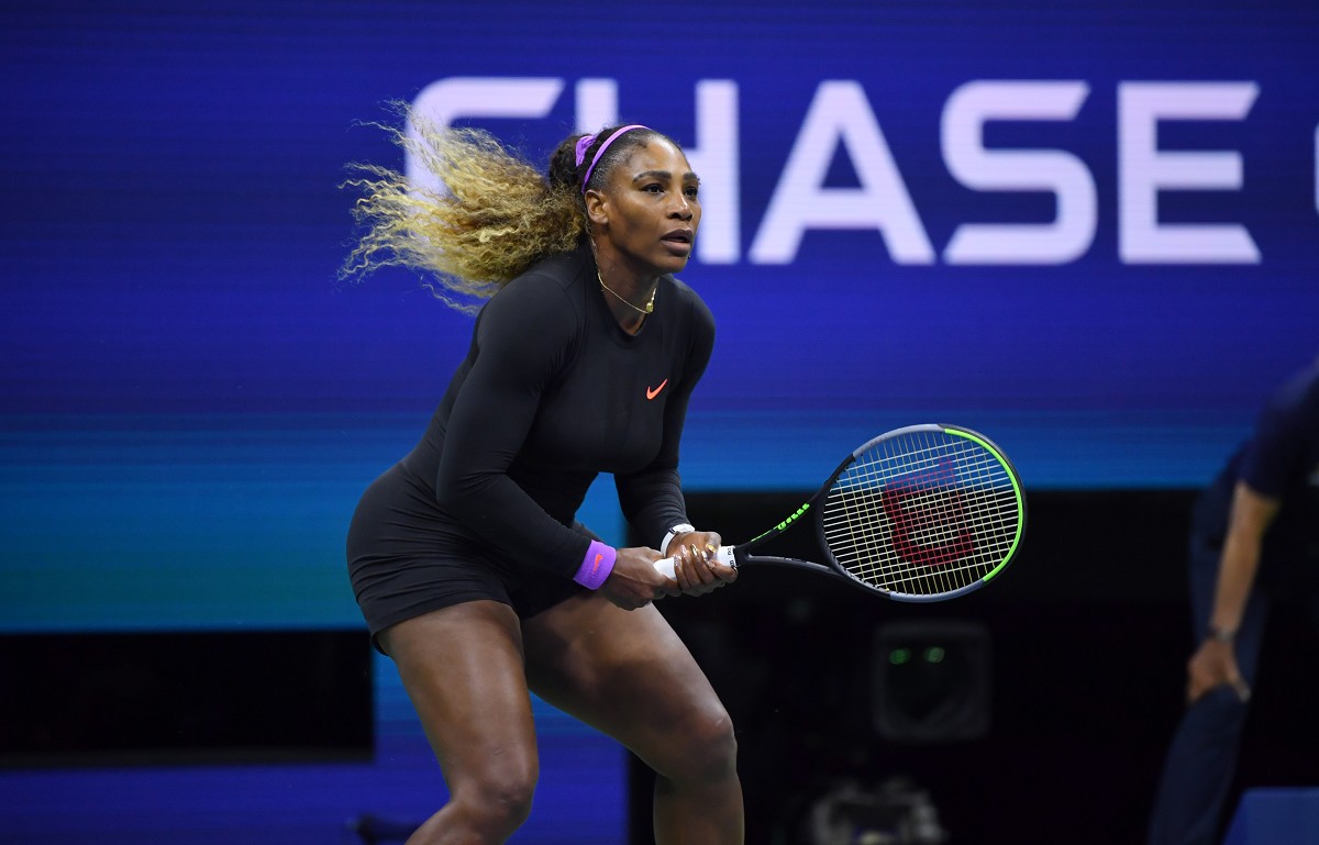 WTA Lexington: Serena Williams rimonta la sorella Venus e accede ai quarti