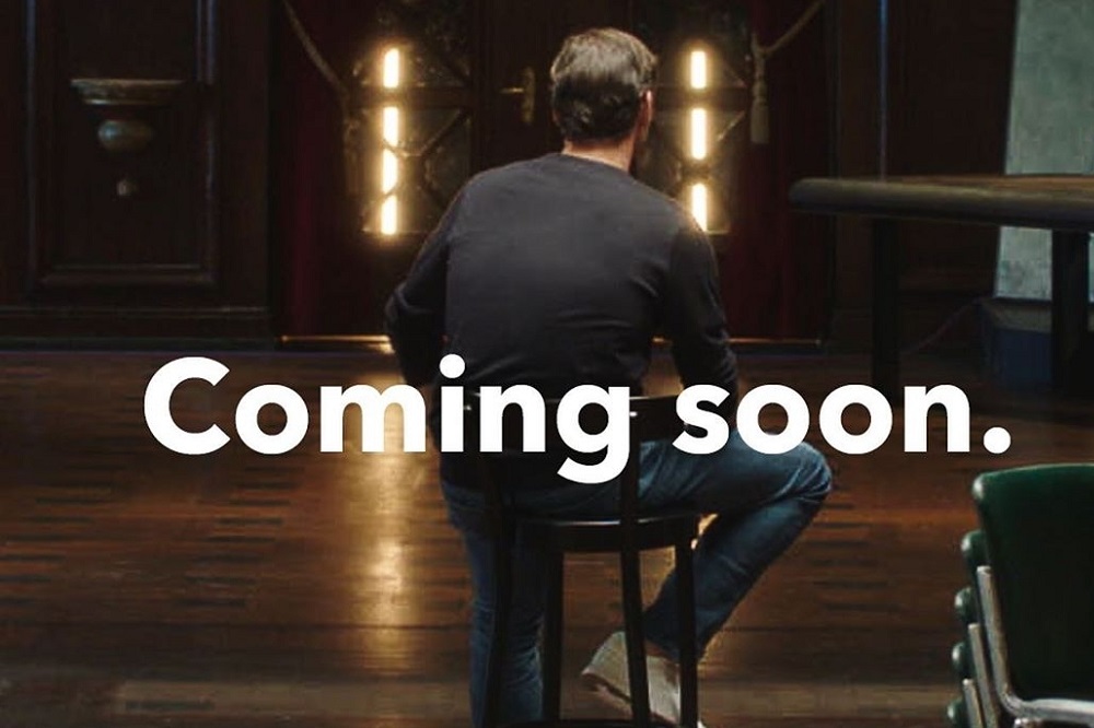 Roger Federer da brividi: canta i Beatles per uno spot