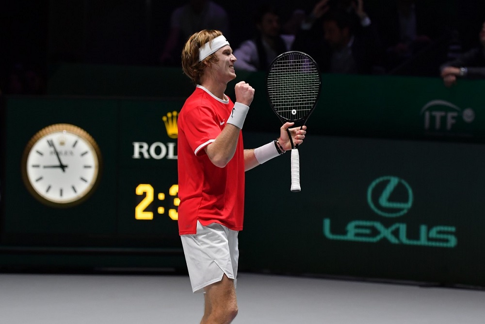 A San Pietroburgo trionfa Rublev su Coric, Zverev si prende Colonia