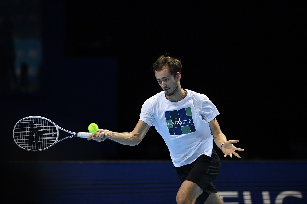 Atp Finals 2020: Medvedev parte bene, ko Zverev in due set