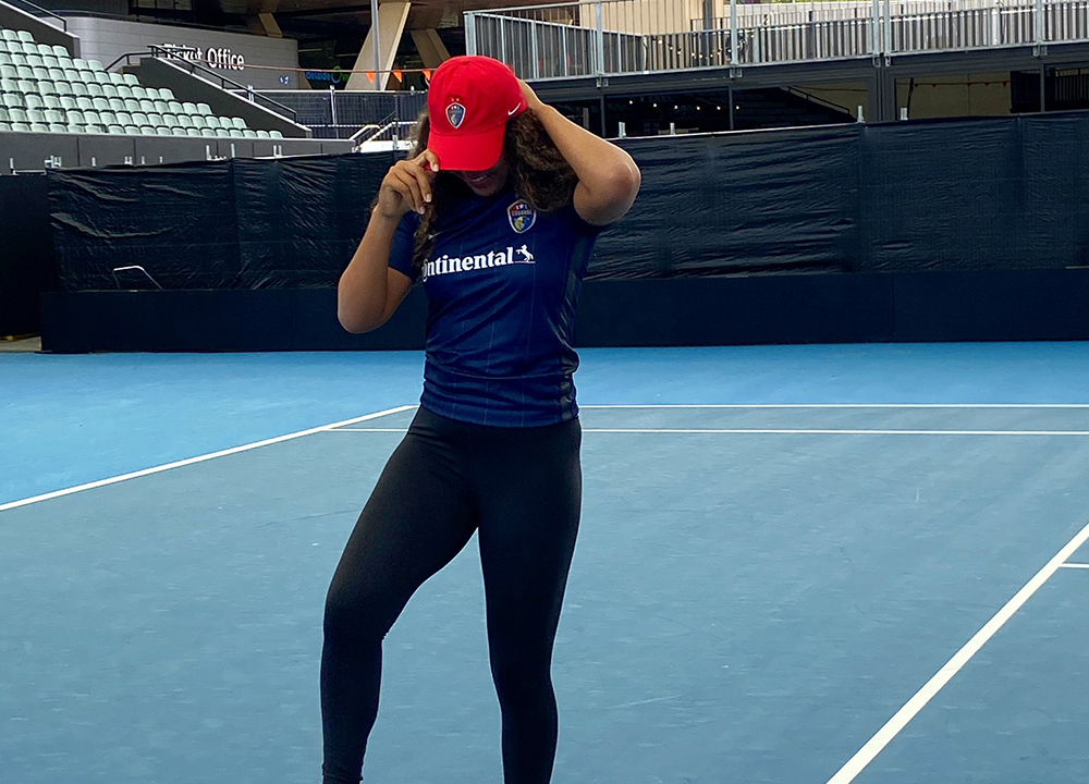 Naomi Osaka compra una squadra di calcio femminile