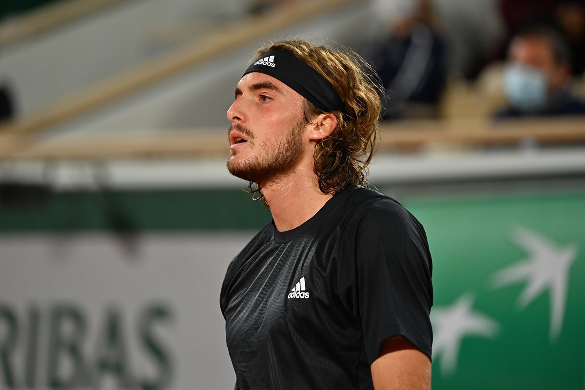 Tsitsipas: “Kyrgios è iperattivo, a volte mi chiama all’una di notte”