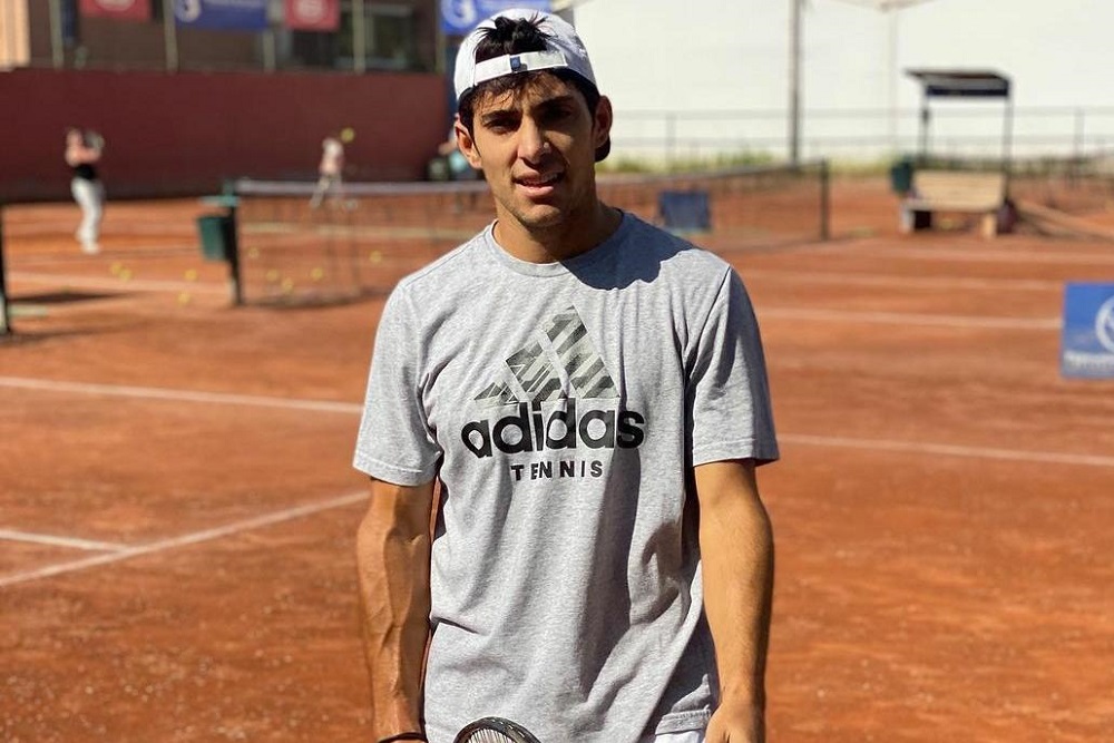 Cristian Garin dà forfait per gli Australian Open: “Troppo dolore al polso sinistro”