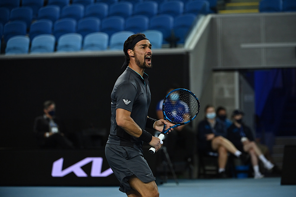 Fognini-show a Melbourne! Demolito Alex De Minaur