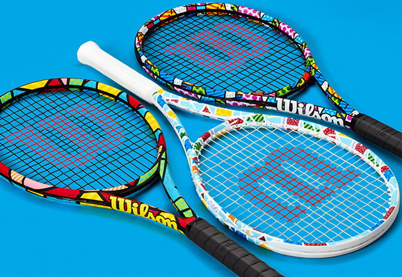 Wilson presenta “Spread the love”, la collezione pop firmata Romero Britto