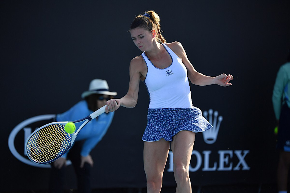 WTA Lione: Giorgi annulla due match point e batte Stojanovic