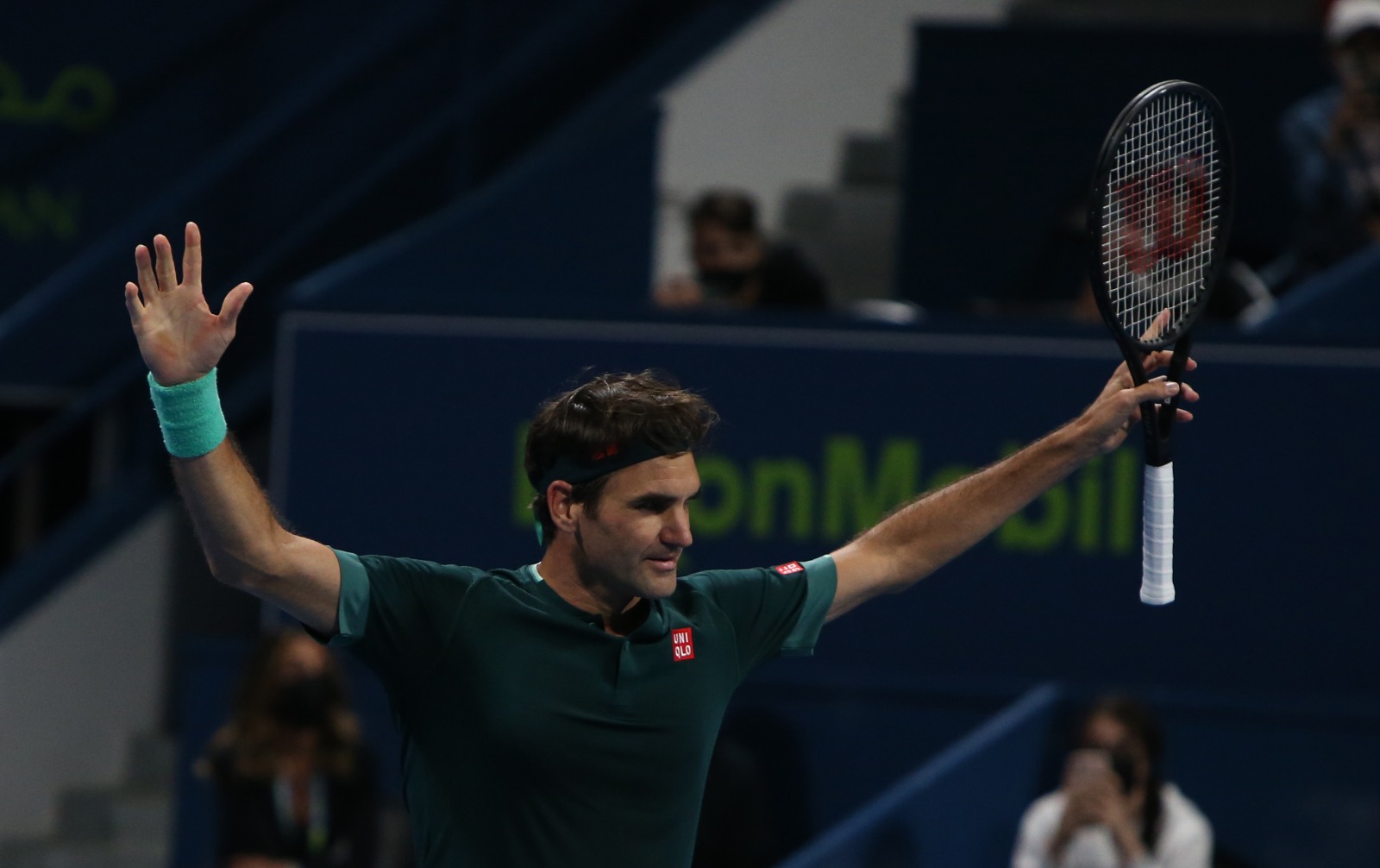 Atp Doha, il ritorno di Federer è vincente: che lotta con Evans