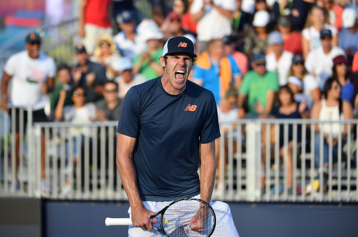 Bolle e bamboccioni, il lamento dei tennisti viziati