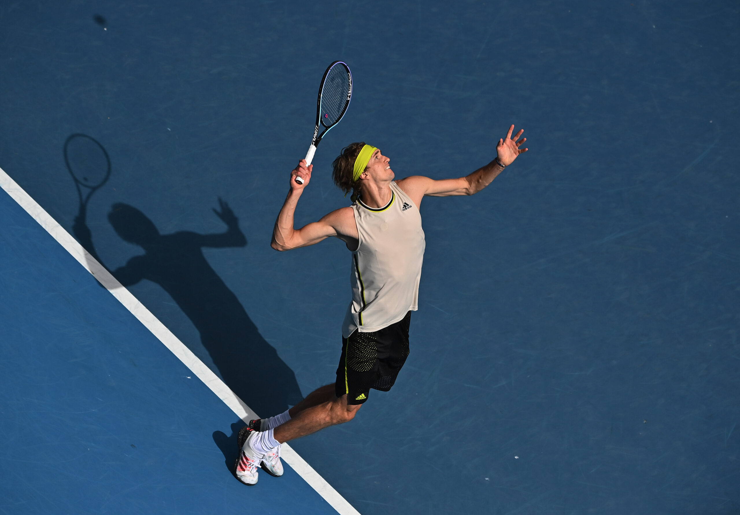 Zverev: “Federer non gioca da un anno, ma è ancora davanti a me in classifica.”