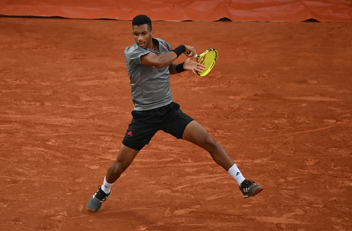 Auger Aliassime verso la top 10, Shapo occhio al lancio di palla