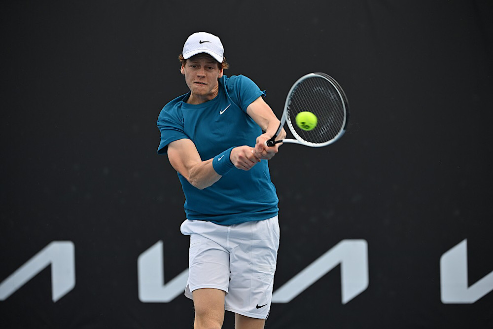 Miami Open, Sinner è magico: rimonta Bautista e accede in finale