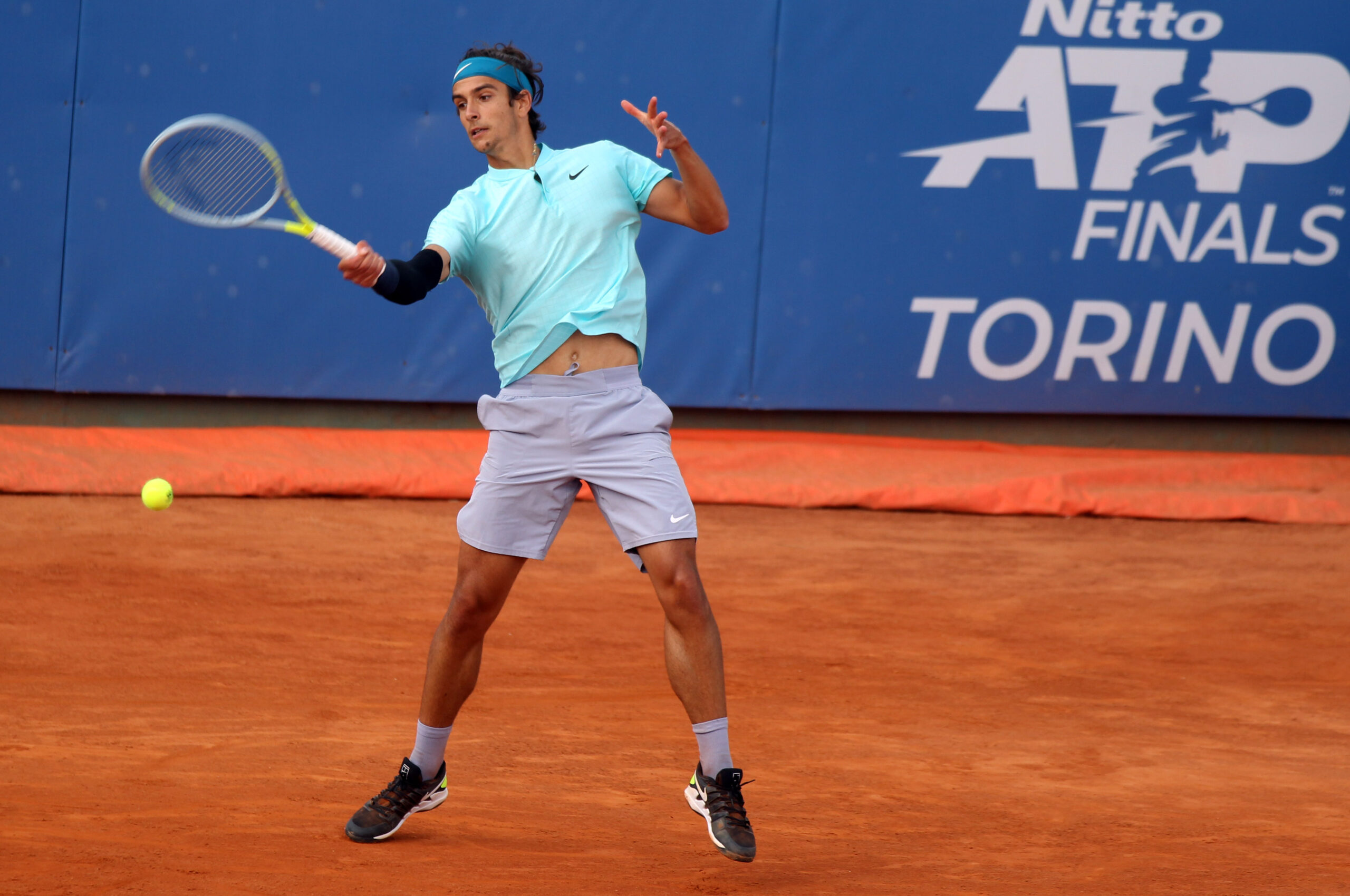 Sardegna Open: Musetti schiaccia Novak al debutto