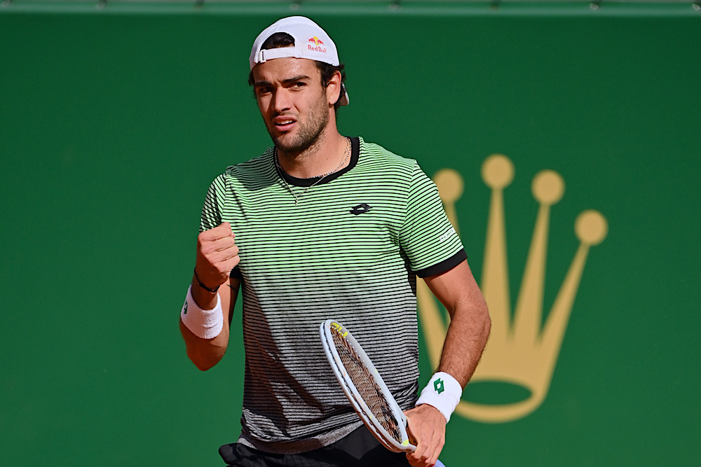 Madrid: Matteo Berrettini supera Delbonis in due set e vola ai quarti