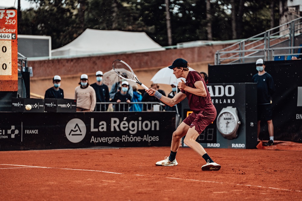 ATP 250 Lione: cade Sinner, passa Rinderknech in tre set