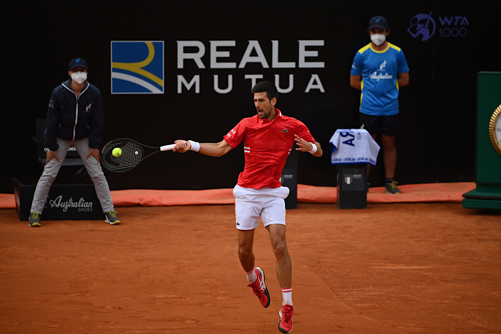 Roland Garros, tutto facile per Djokovic: schiantato Sandgren