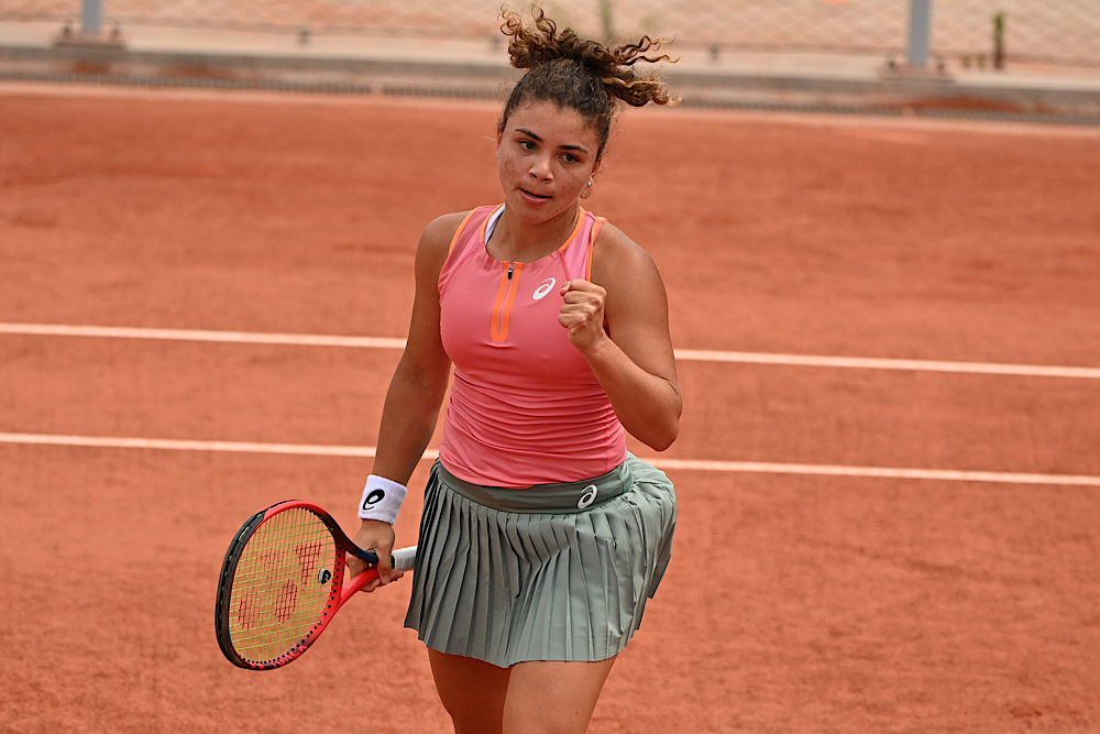 WTA Bol: Jasmine Paolini supera Blinkova e vola in finale