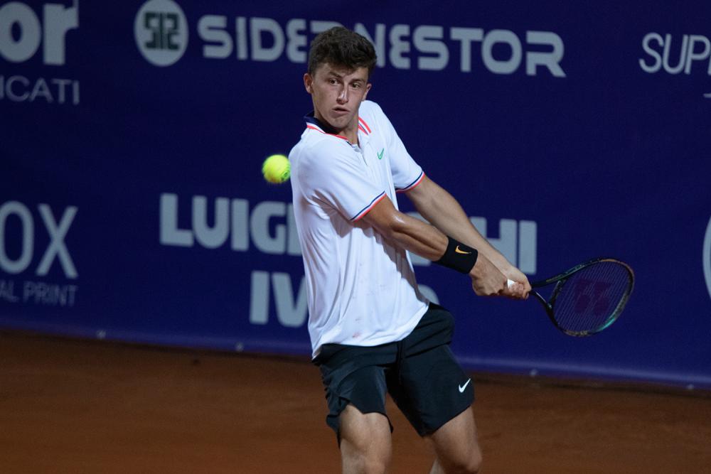 Roland Garros Junior, buona la prima per Nardi