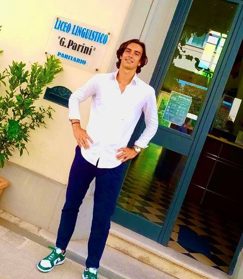 Lorenzo Musetti si è diplomato, ora testa a Wimbledon