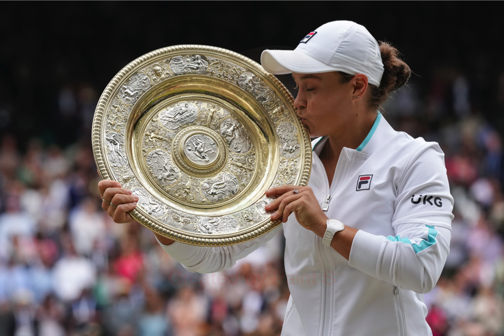 Wimbledon, Ashleigh Barty è la nuova campionessa