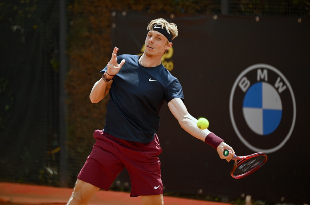 Wimbledon, Shapovalov versione maratoneta: Khachanov sconfitto in cinque set
