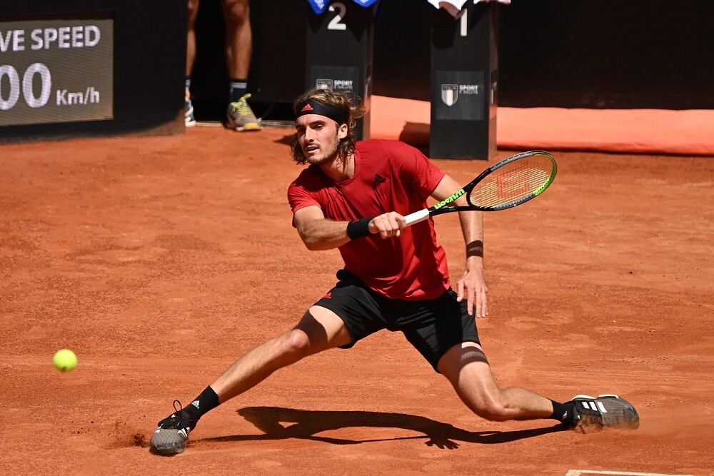 Stefanos Tsitsipas si espone pubblicamente sul coaching: “Bisogna fare un passo avanti”
