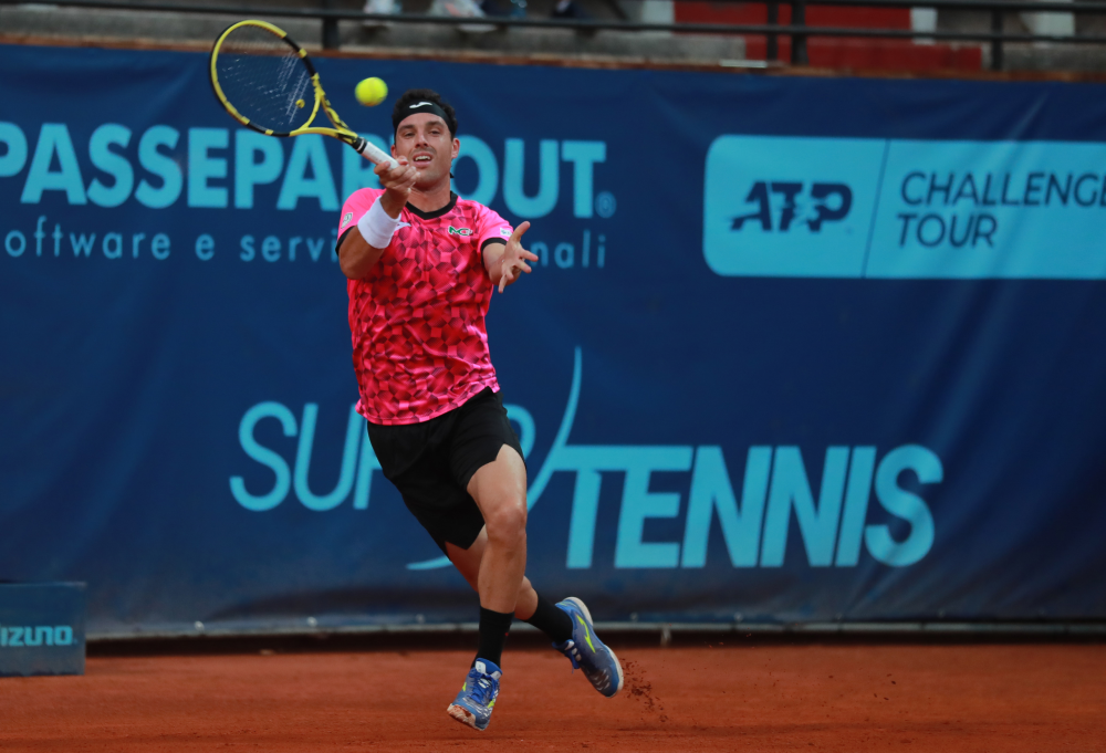 Challenger San Marino: Marco Cecchinato centra i quarti vincendo il derby con Luca Nardi, Roberto Marcora cede a Pavel Kotov