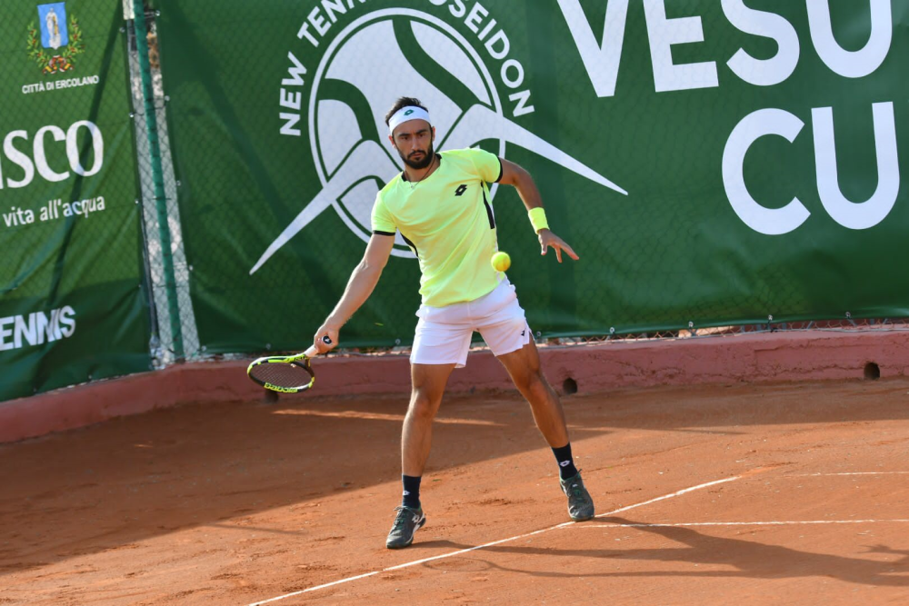 Challenger Napoli 2, due italiani ai quarti di finale: Cobolli vince il derby con Arnaldi, Giustino supera Martin