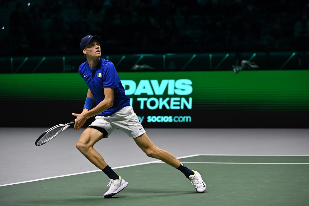 Coppa Davis, Sinner da campione: Cilic sconfitto, l’Italia è ancora viva